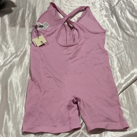 Mauve Ribbed Romper - Picture 2 of 3